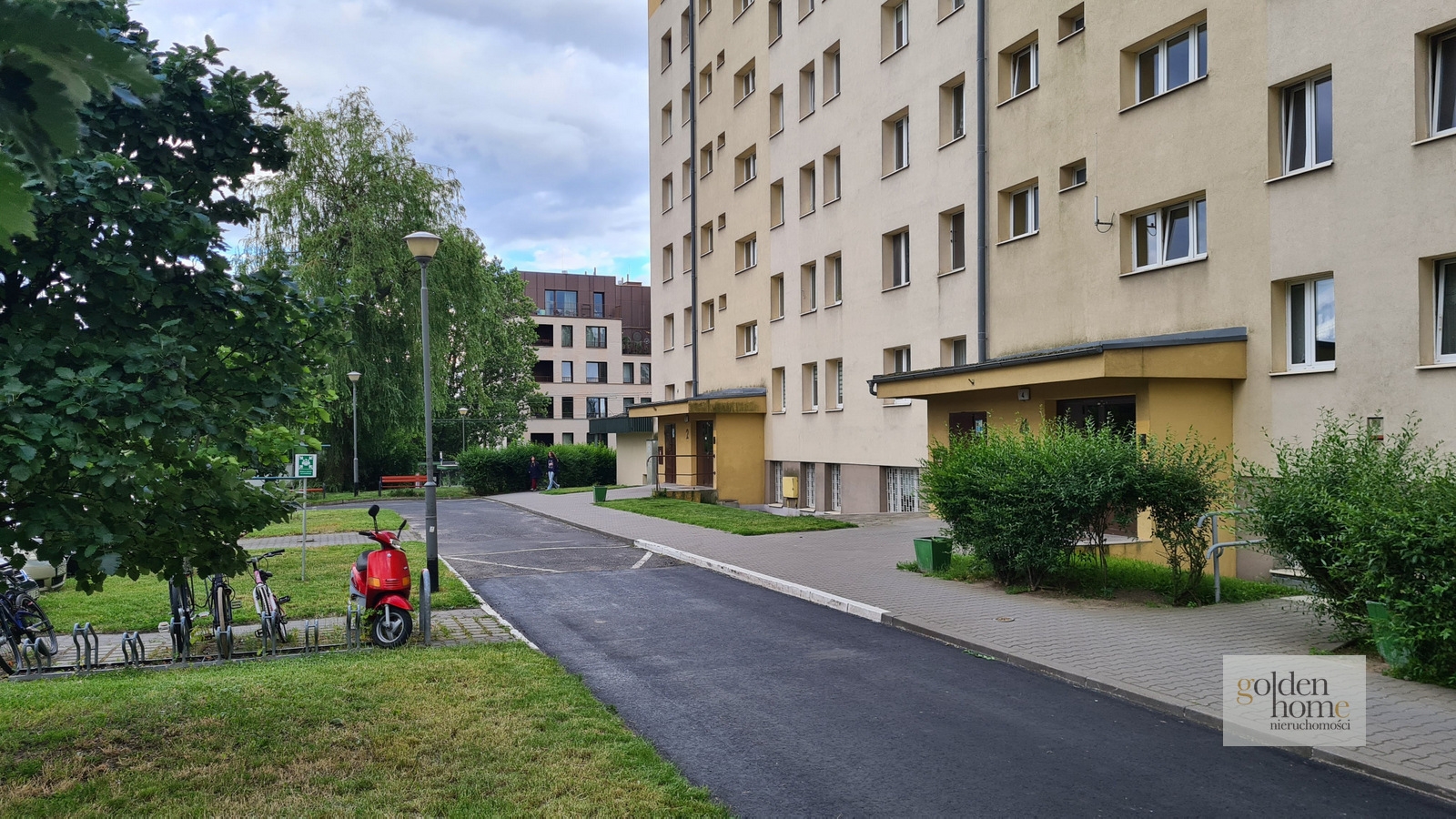 Słoneczne mieszkanie z dużym balkonem