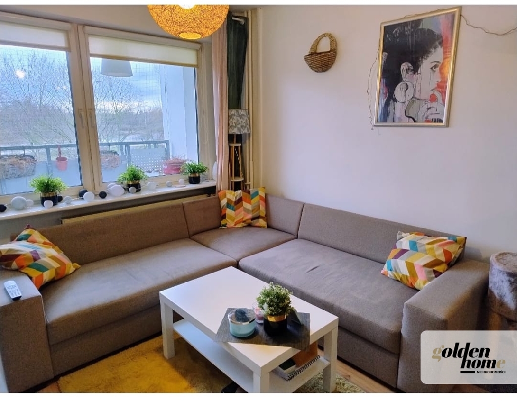 Rataje, 53 m2, 3 pok., duży balkon, I piętro